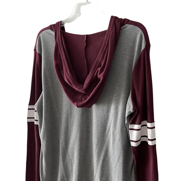 just be NYC Thermal Football Style V-neck Hooded Long Sleeve Shirt - Picture 15 of 16